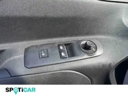 Photo 10 Peugeot Partner  Standard 650kg BlueHDi 75ch Premium 4cv