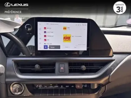 Photo 12 Lexus UX  250h Pack 2WD