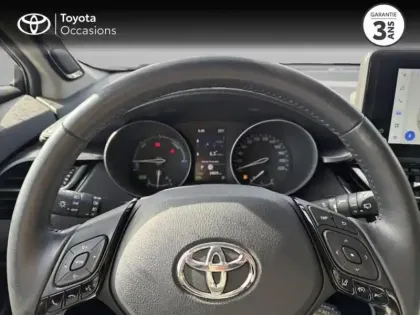 Photo 12 Toyota C-HR  122h Collection JBL 2WD E-CVT MY22