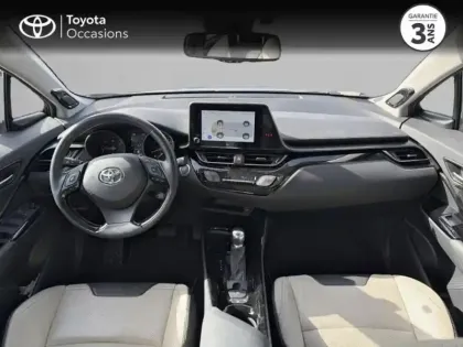 Photo 7 Toyota C-HR  122h Collection JBL 2WD E-CVT MY22