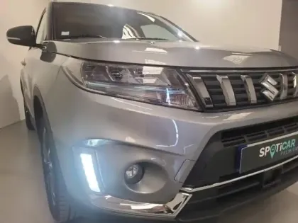 Photo 13 Suzuki Vitara  1.4 Boosterjet Hybrid 129ch Style Auto