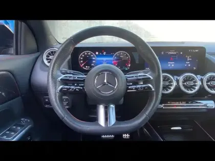 Photo 11 Mercedes GLA  200 163ch AMG Line 7G-DCT