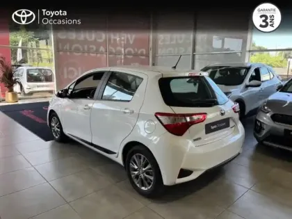 Photo 13 Toyota Yaris  100h Dynamic 5p Confort Plus
