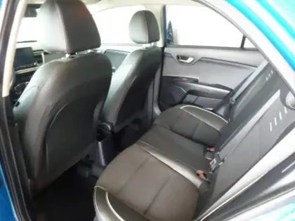 Photo 13 Kia Rio  1.0 T-GDI 120ch MHEV GT-Line DCT7
