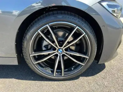 Photo 32 BMW Serie 3 Série 3 320iA 184ch M Sport