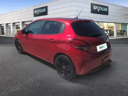 Photo 6 Peugeot 208  1.2 PureTech 110ch E6.c GT Line S&S EAT6 5p