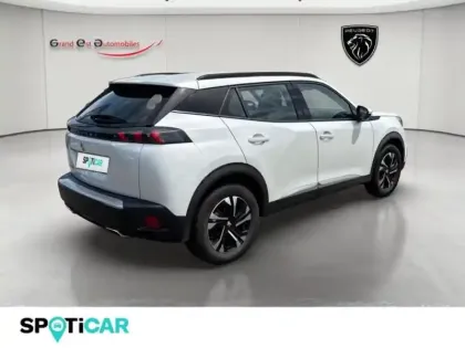 Photo 6 Peugeot 2008  1.2 PureTech 130ch S&S Allure
