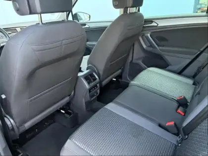 Photo 21 Volkswagen Tiguan  2.0 TDI 150ch Active DSG7