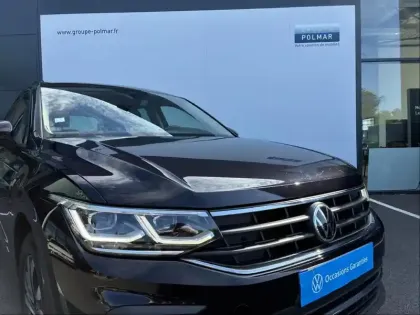 Photo 18 Volkswagen Tiguan  2.0 TDI 150ch Active DSG7