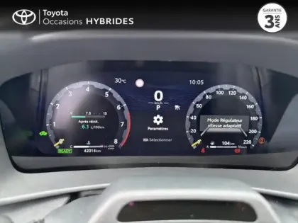 Photo 13 Toyota C-HR  2.0 Hybride 200ch Collection Premiere MY25