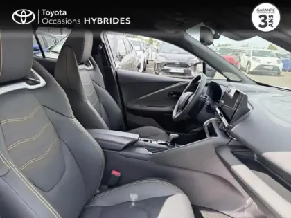Photo 5 Toyota C-HR  2.0 Hybride 200ch Collection Premiere MY25