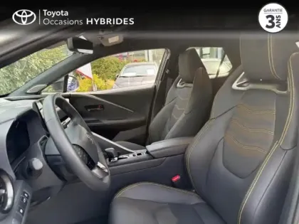 Photo 10 Toyota C-HR  2.0 Hybride 200ch Collection Premiere MY25