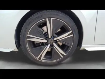 Photo 9 Peugeot 308  PHEV 180ch GT e-EAT8