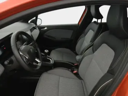 Photo 12 Renault Clio  1.0 TCe 90ch Techno - 25
