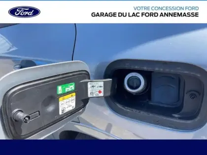 Photo 14 Ford Kuga  2.5 Duratec 180ch Hybrid FlexiFuel ST-Line Powershift