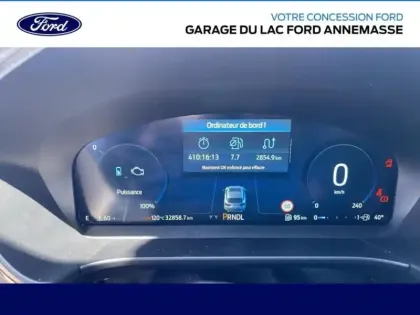 Photo 8 Ford Kuga  2.5 Duratec 180ch Hybrid FlexiFuel ST-Line Powershift