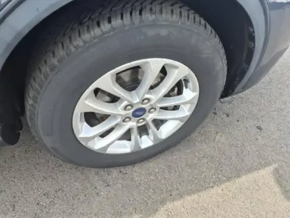 Photo 10 Ford Kuga  2.5 Duratec 190ch FHEV E85 Titanium BVA