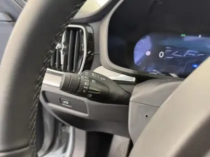 Photo 14 Volvo V60  B4 197ch Plus Style Dark DCT 7