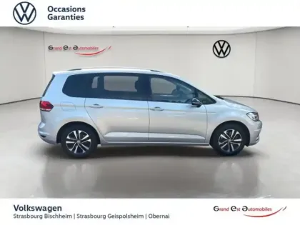 Photo 6 Volkswagen Touran  1.5 TSI EVO 150ch IQ.Drive DSG7 5 places