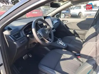 Photo 14 Renault Captur  1.6 E-Tech full hybrid 145ch esprit Alpine