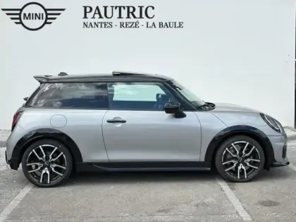 Photo 17 Mini Cooper  3 Portes S 204ch JCW DKG7