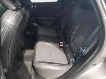 Photo 11 Renault Captur  1.8 E-Tech full hybrid 160ch esprit Alpine - 25