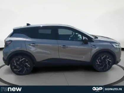 Photo 5 Renault Captur  1.8 E-Tech full hybrid 160ch esprit Alpine - 25