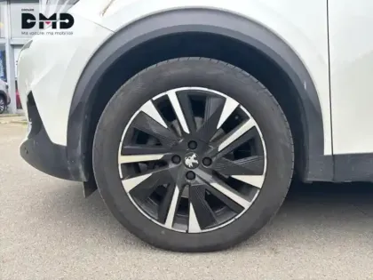 Photo 12 Peugeot 2008  1.5 BlueHDi 130ch S&S GT Line EAT8 7cv