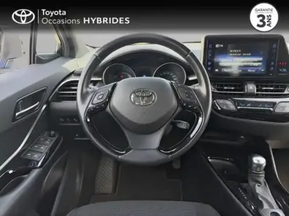 Photo 8 Toyota C-HR  122h Graphic 2WD E-CVT RC18