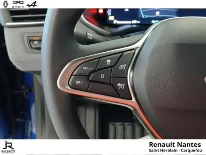 Photo 12 Renault Clio  1.6 E-Tech 145ch full hybrid Techno