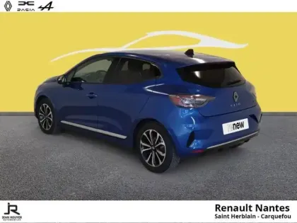 Photo 6 Renault Clio  1.6 E-Tech 145ch full hybrid Techno