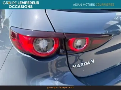 Photo 6 Mazda Mazda3 Mazda 3 2.0 e-SKYACTIV-X M-Hybrid 186ch Exclusive BVA 2022