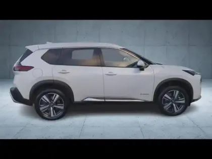 Photo 18 Nissan X-trail  e-4orce 213ch Tekna