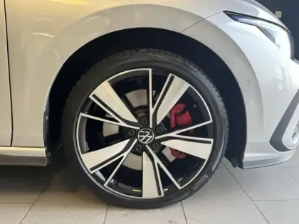 Photo 8 Volkswagen Golf  1.4 eHybrid 245ch GTE DSG6