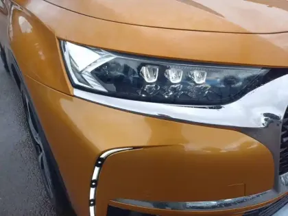 Photo 15 DS DS 7 DS7 Crossback BlueHDi 180 EAT8
