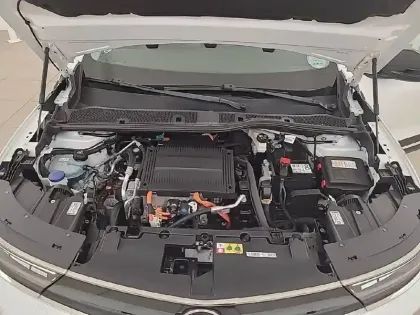 Photo 25 Opel Mokka  Electrique 136 ch & Batterie 50 kWh