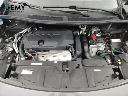 Photo 30 Peugeot 3008  Hybrid 225 e-EAT8