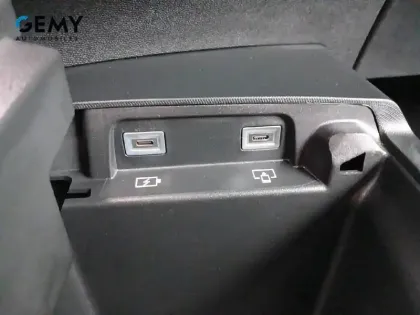 Photo 20 Peugeot 3008  Hybrid 145 e-DCS6