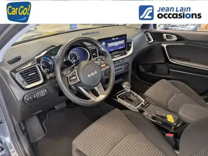 Photo 12 Kia Ceed  SW 1.6 GDi Hybride Rechargeable 141ch DCT6
