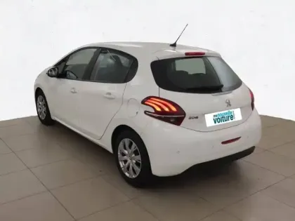 Photo 6 Peugeot 208  BlueHDi 100ch S&S BVM5