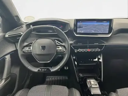 Photo 7 Peugeot 2008  Hybrid 145 e-DCS6