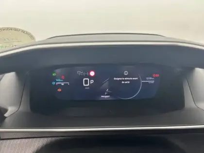 Photo 9 Peugeot 2008  Hybrid 145 e-DCS6