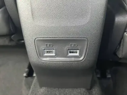 Photo 14 Peugeot 2008  Hybrid 145 e-DCS6