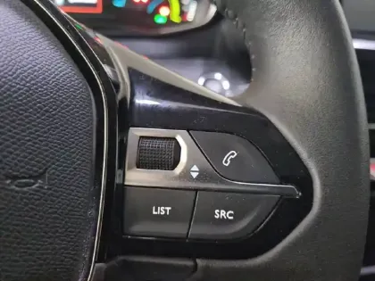 Photo 48 Peugeot 208  Electrique 50 kWh 136ch
