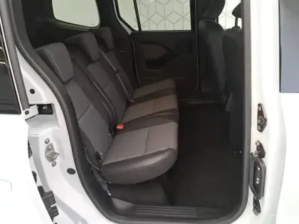 Photo 17 Renault Kangoo  Blue dCi 115 EDC