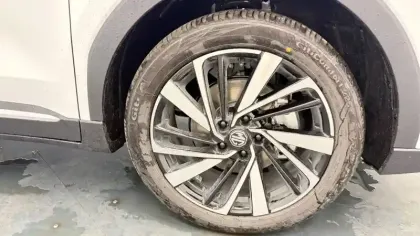 Photo 19 Mg ZS  1.5 L Hybrid+ 197 ch