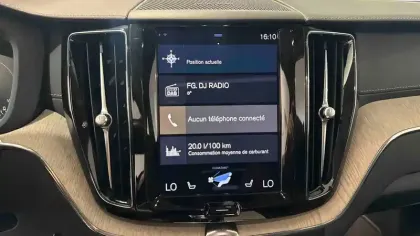 Photo 18 Volvo XC60  T6 Recharge AWD 253 ch + 87 ch Geartronic 8