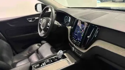 Photo 27 Volvo XC60  T6 Recharge AWD 253 ch + 87 ch Geartronic 8