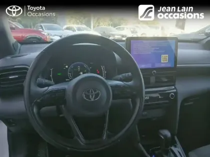 Photo 17 Toyota Yaris  Cross Hybride 130h 2WD