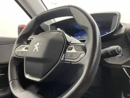 Photo 28 Peugeot 208  Electrique 50 kWh 136ch